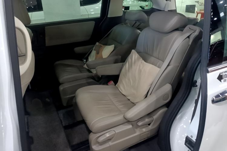 Used Honda Odyssey 2017 2.4L Luxury Edition Left Rear Seat
