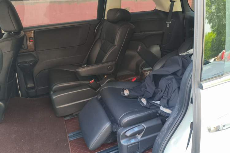Used Honda Odyssey 2017 2.4L Smart Edition Left Rear Seat