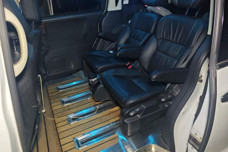 Used Honda Odyssey 2017 2.4L Smart Edition Left Rear Seat