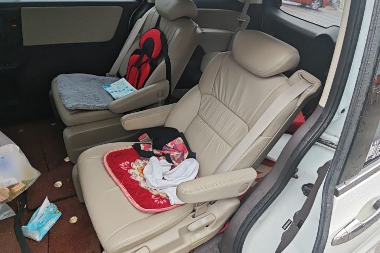 Used Honda Odyssey 2017 2.4L Luxury Edition Left Rear Seat