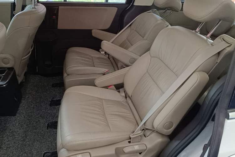 Used Honda Odyssey 2017 2.4L Smart Edition Left Rear Seat