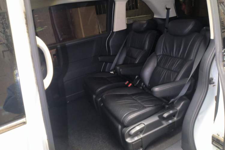 Used Honda Odyssey 2017 2.4L Smart Edition Left Rear Seat