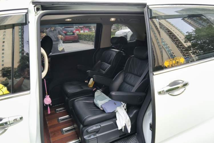 Used Honda Odyssey 2017 2.4L Smart Edition Left Rear Seat