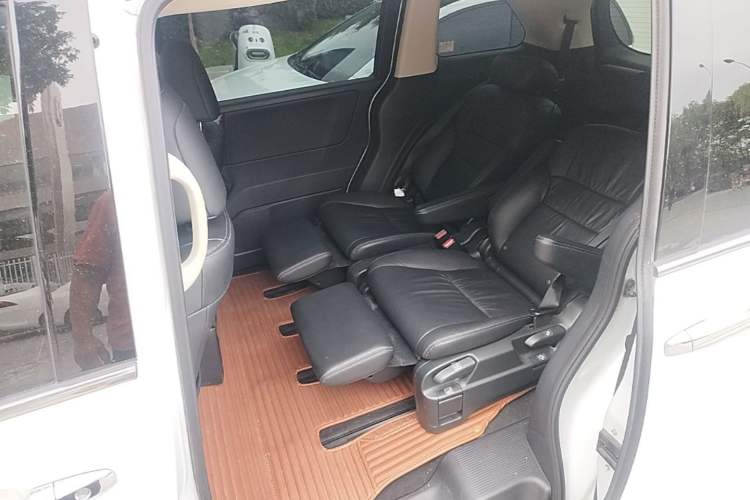 Used Honda Odyssey 2017 2.4L Smart Edition Left Rear Seat