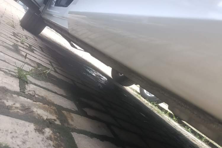 Used Honda Odyssey 2017 2.4L Smart Edition Left Side Sill