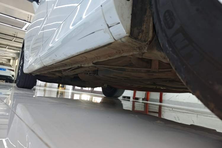Used Honda Odyssey 2017 2.4L Comfort Edition Left Side Sill