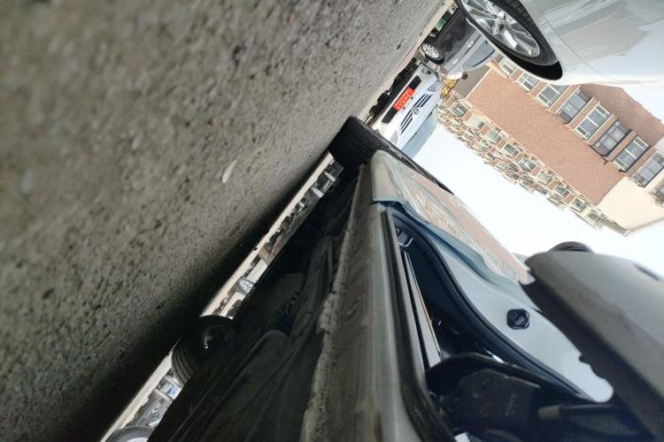 Used Honda Odyssey 2017 2.4L Smart Edition Left Side Sill