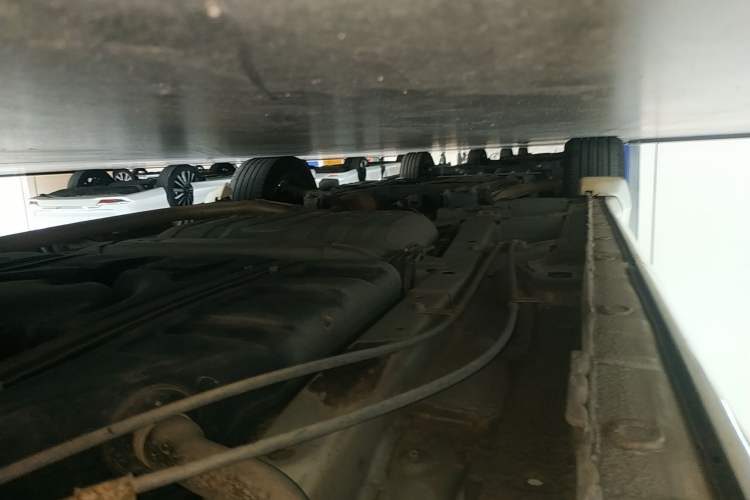 Used Honda Odyssey 2017 2.4L Smart Edition Left Side Sill