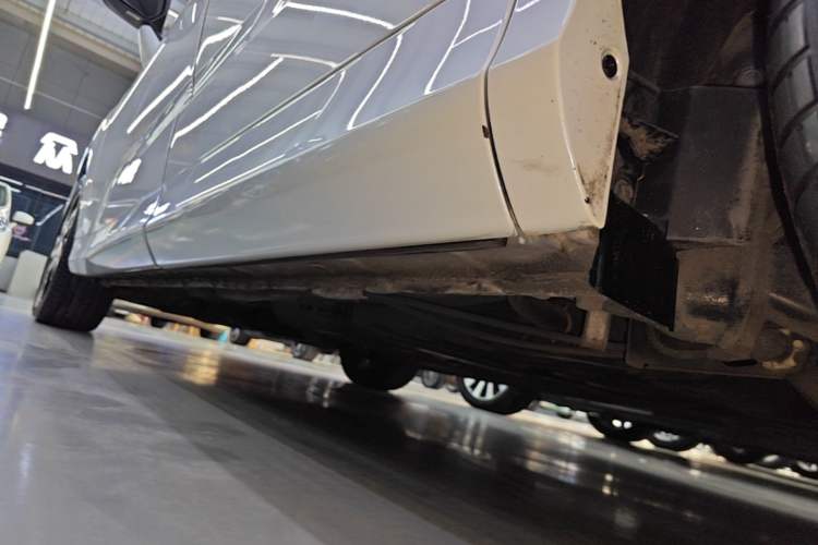 Used Honda Odyssey 2017 2.4L Smart Edition Left Side Sill