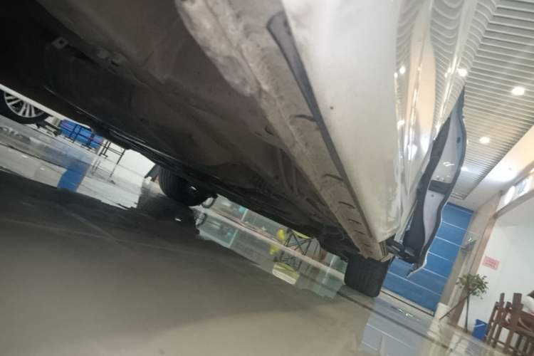 Used Honda Odyssey 2017 2.4L Smart Edition Left Side Sill