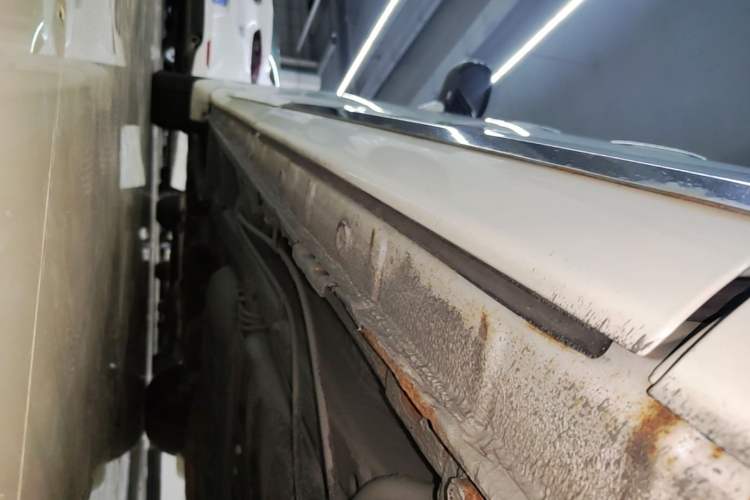 Used Honda Odyssey 2017 2.4L Smart Edition Left Side Sill