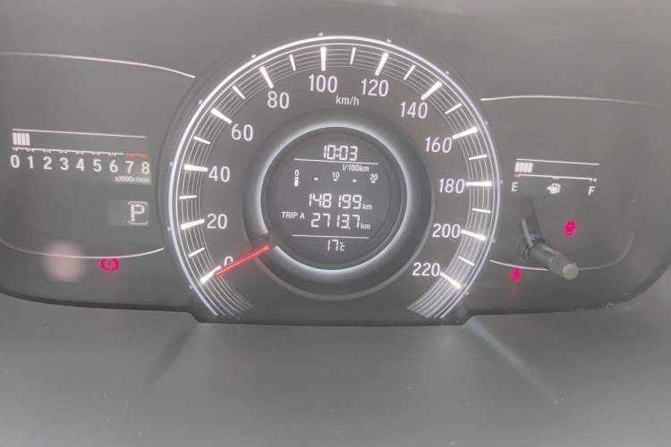 Used Honda Odyssey 2017 2.4L Smart Edition Odometer Close Up