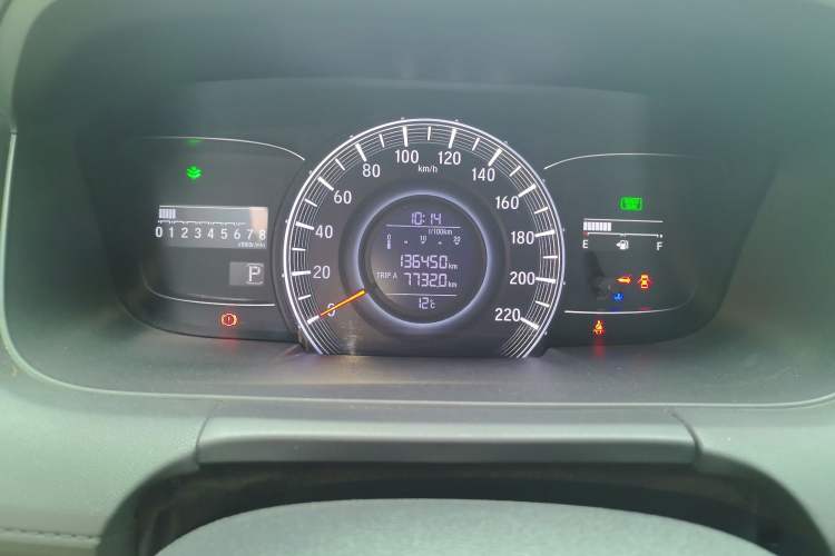 Used Honda Odyssey 2017 2.4L Smart Edition Odometer Close Up