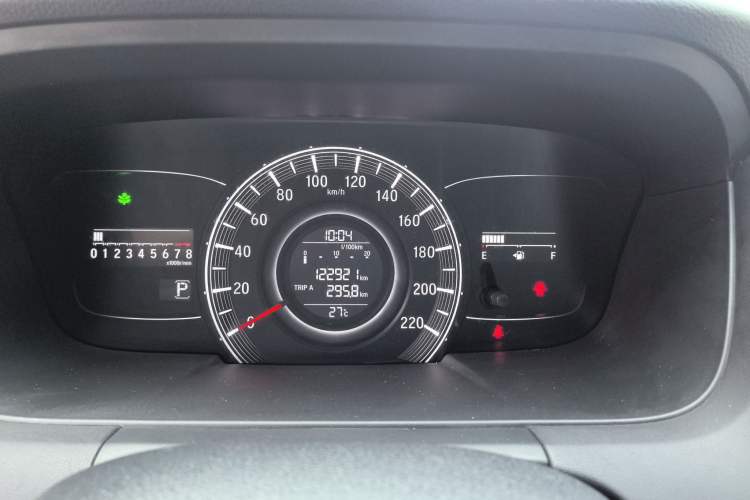 Used Honda Odyssey 2017 2.4L Smart Edition Odometer Close Up