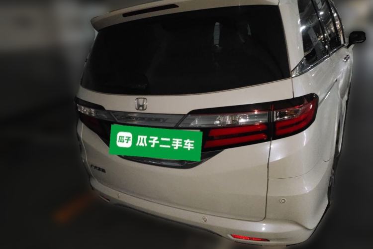 Used Honda Odyssey 2017 2.4L Luxury Edition Rear