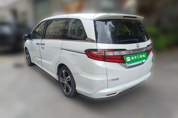 Used Honda Odyssey 2017 2.4L Luxury Edition Rear Left 45 Deg