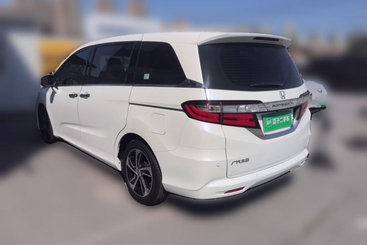 Used Honda Odyssey 2017 2.4L Luxury Edition Rear Left 45 Deg