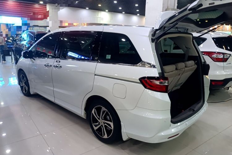 Used Honda Odyssey 2017 2.4L Luxury Edition Rear Left 45 Deg