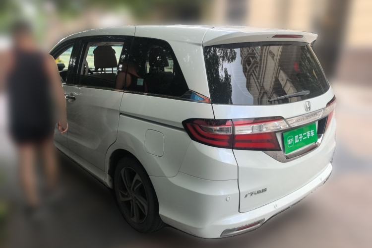 Used Honda Odyssey 2017 2.4L Luxury Edition Rear Left 45 Deg