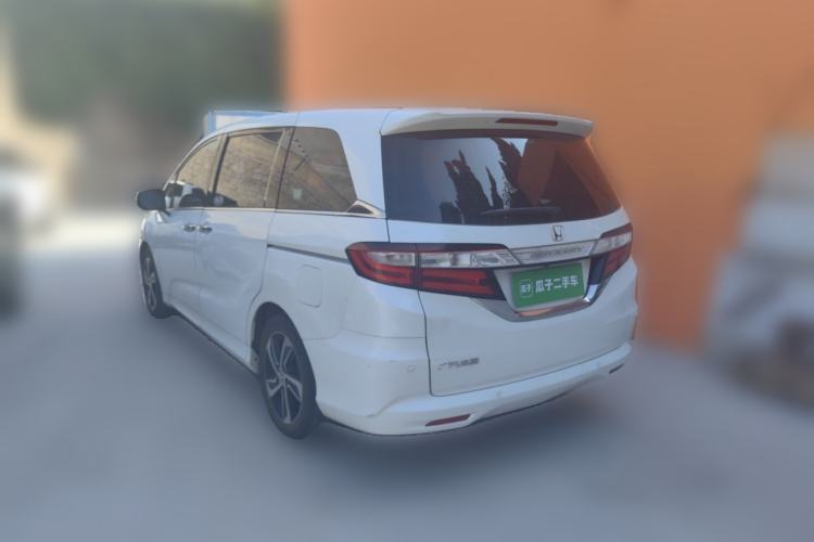 Used Honda Odyssey 2017 2.4L Luxury Edition Rear Left 45 Deg