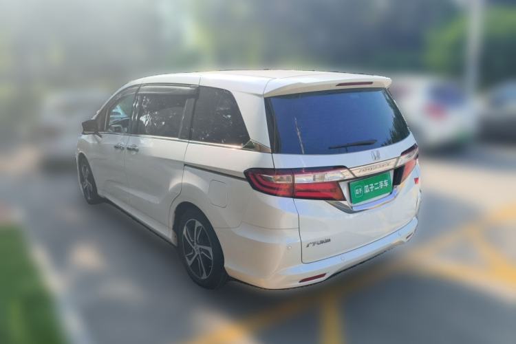 Used Honda Odyssey 2017 2.4L Luxury Edition Rear Left 45 Deg