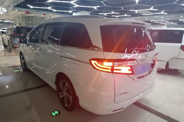 Used Honda Odyssey 2017 2.4L Smart Edition Rear Left 45 Deg