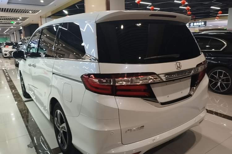 Used Honda Odyssey 2017 2.4L Smart Edition Rear Left 45 Deg