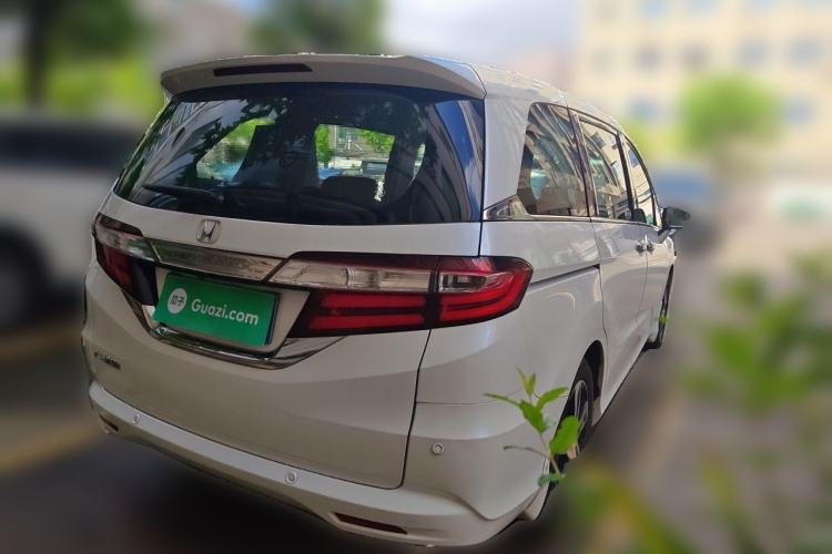 Used Honda Odyssey 2017 2.4L Luxury Edition Rear Right 45 Deg