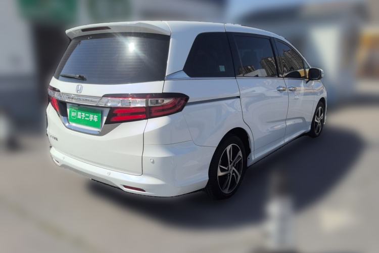 Used Honda Odyssey 2017 2.4L Luxury Edition Rear Right 45 Deg