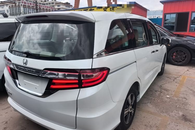 Used Honda Odyssey 2017 2.4L Comfort Edition Rear Right 45 Deg