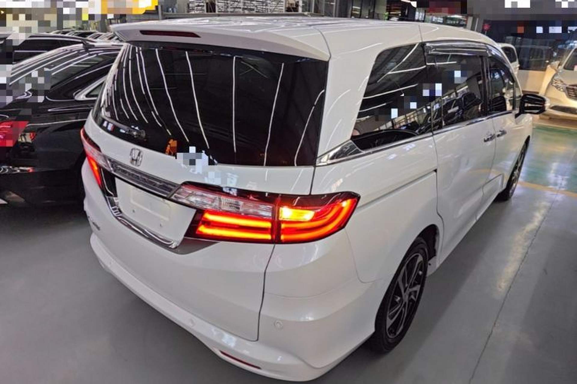 Used Honda Odyssey 2017 2.4L Smart Edition Rear Right 45 Deg