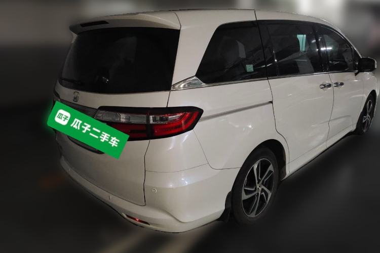 Used Honda Odyssey 2017 2.4L Luxury Edition Rear Right 45 Deg