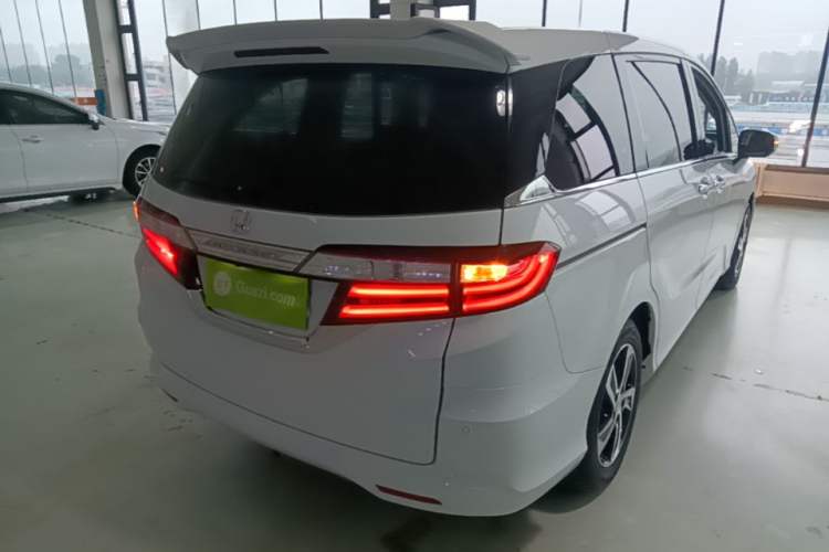 Used Honda Odyssey 2017 2.4L Smart Edition Rear Right 45 Deg