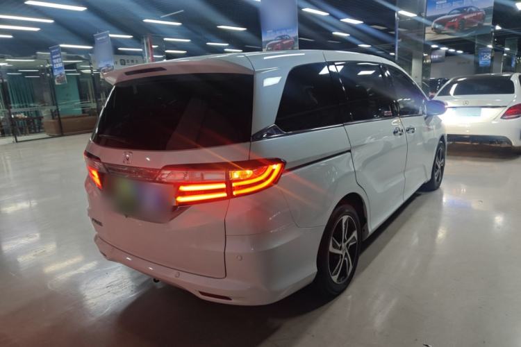 Used Honda Odyssey 2017 2.4L Smart Edition Rear Right 45 Deg