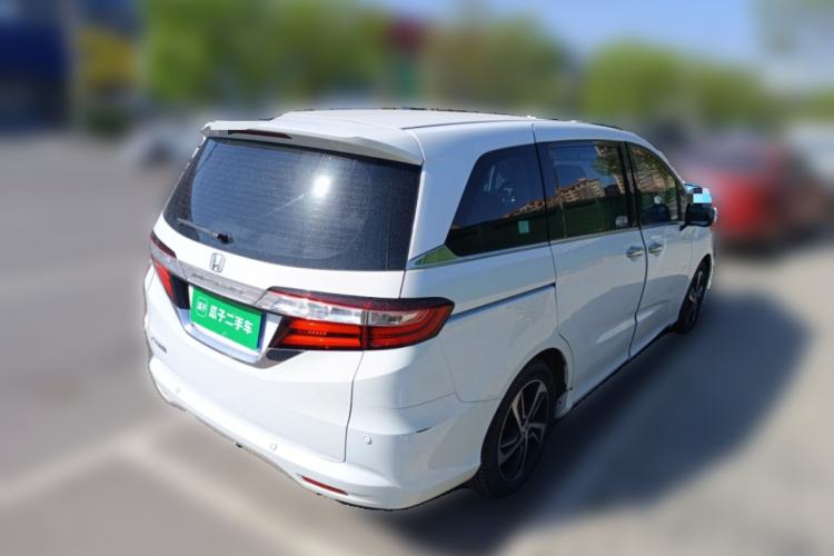 Used Honda Odyssey 2017 2.4L Luxury Edition Rear Right 45 Deg