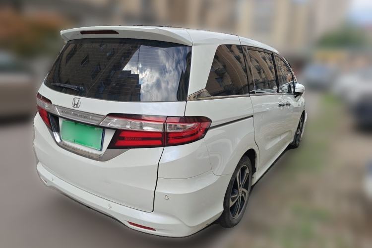 Used Honda Odyssey 2017 2.4L Luxury Edition Rear Right 45 Deg