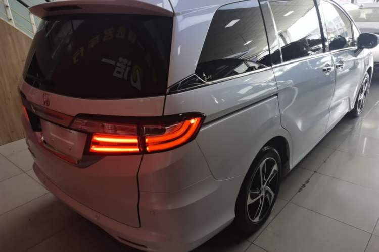 Used Honda Odyssey 2017 2.4L Smart Edition Rear Right 45 Deg