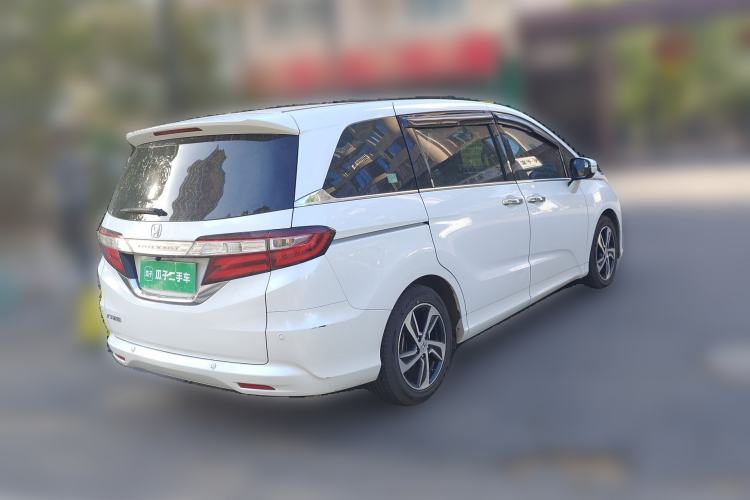 Used Honda Odyssey 2017 2.4L Luxury Edition Rear Right 45 Deg