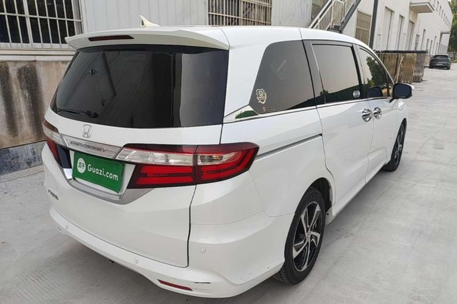 Used Honda Odyssey 2017 2.4L Smart Edition Rear Right 45 Deg