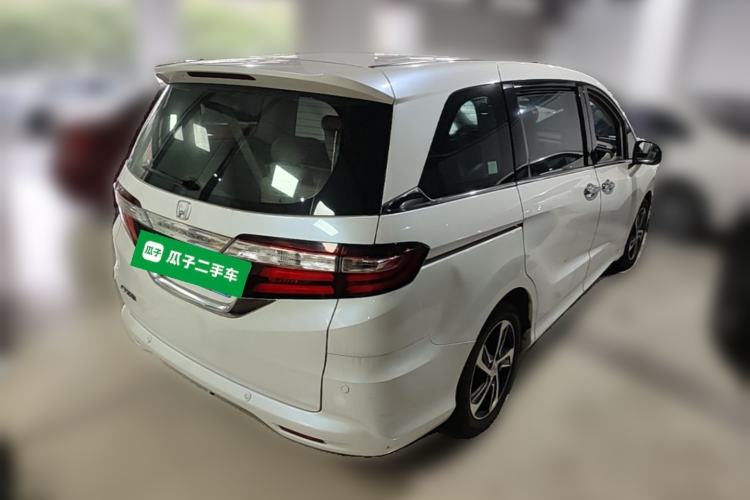 Used Honda Odyssey 2017 2.4L Luxury Edition Rear Right 45 Deg