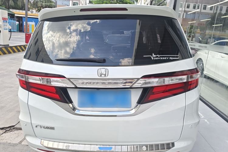 Used Honda Odyssey 2017 2.4L Luxury Edition Rear
