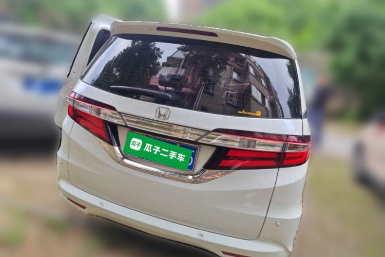 Used Honda Odyssey 2017 2.4L Luxury Edition Rear