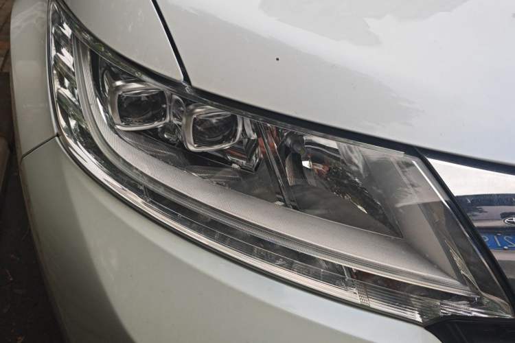 Used Honda Odyssey 2017 2.4L Smart Edition Right Front Headlight