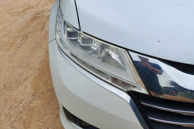 Used Honda Odyssey 2017 2.4L Smart Edition Right Front Headlight