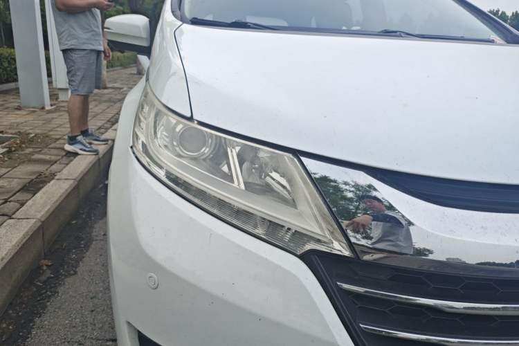 Used Honda Odyssey 2017 2.4L Luxury Edition Right Front Headlight
