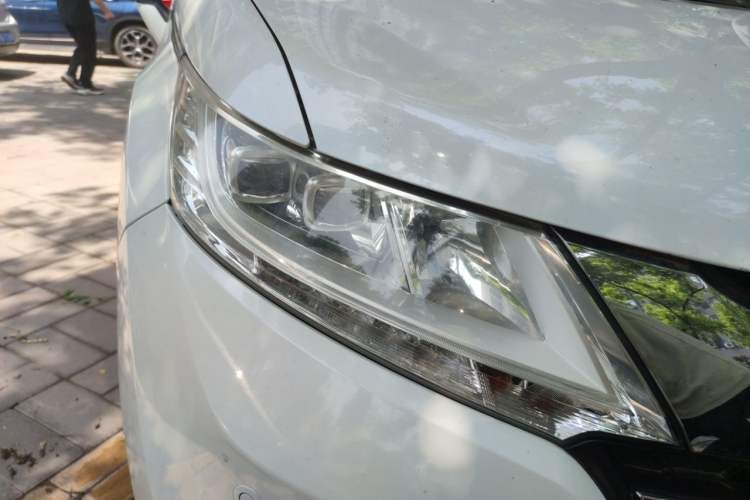 Used Honda Odyssey 2017 2.4L Smart Edition Right Front Headlight