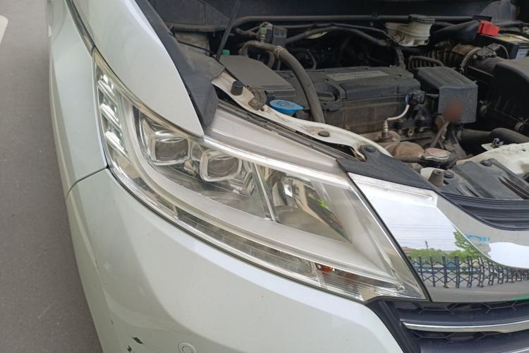 Used Honda Odyssey 2017 2.4L Smart Edition Right Front Headlight