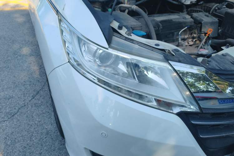 Used Honda Odyssey 2017 2.4L Luxury Edition Right Front Headlight