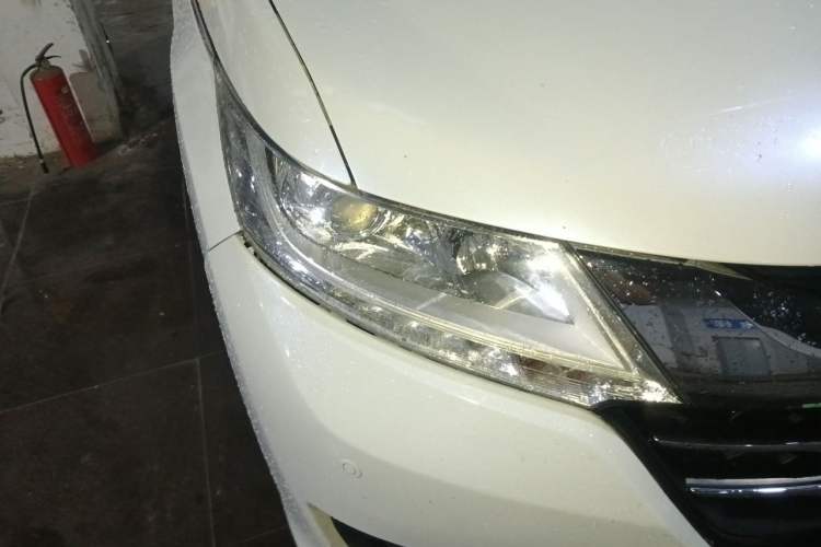 Used Honda Odyssey 2017 2.4L Luxury Edition Right Front Headlight