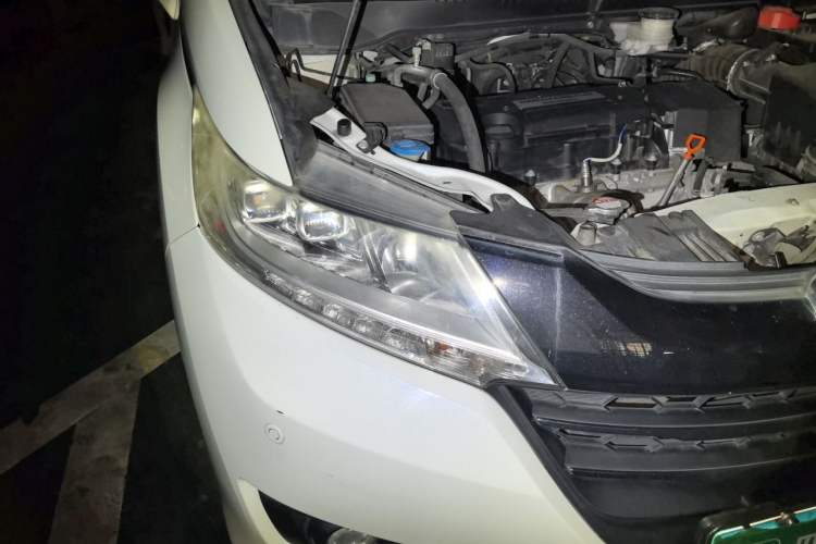 Used Honda Odyssey 2017 2.4L Smart Edition Right Front Headlight